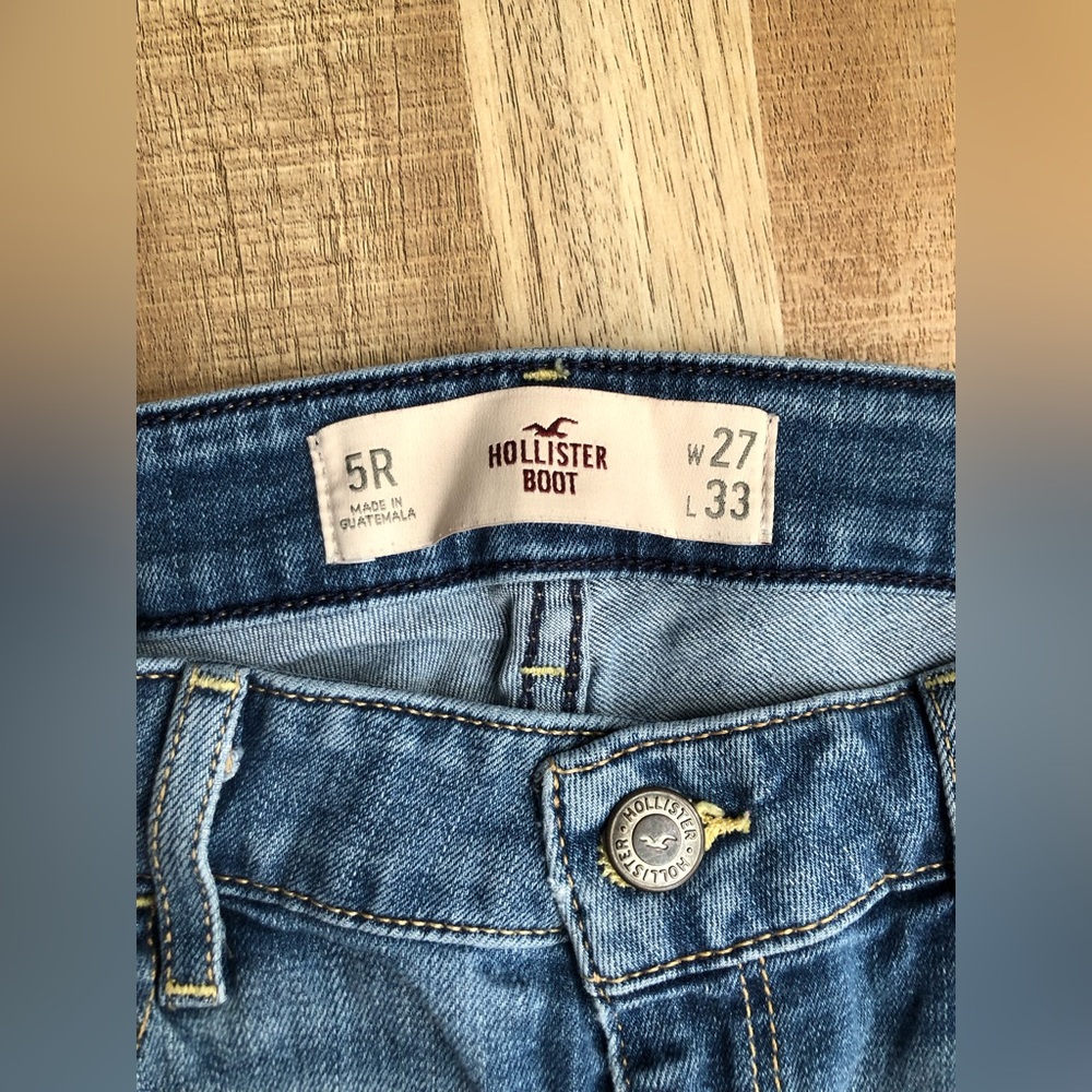 HOLLISTER Boot Cut Distressed Jean - Picture 7 of 9